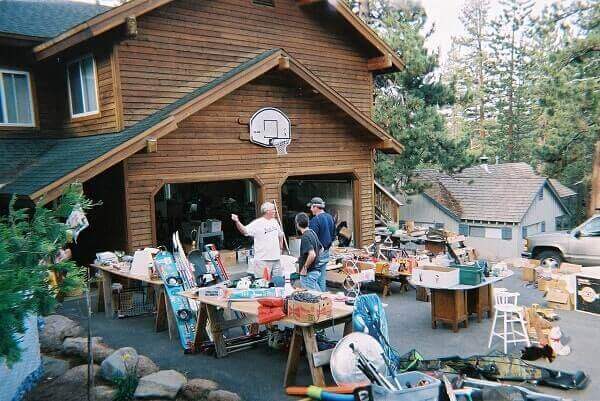 image from How to Hold an Eco-Friendly Garage Sale